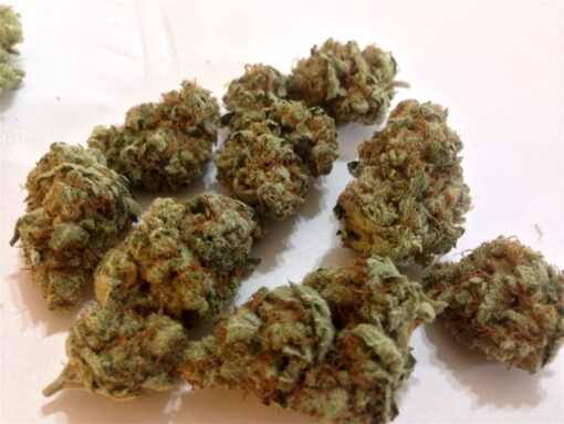 buy bubba kush medical marijuana strains at www.greenhousecure.com